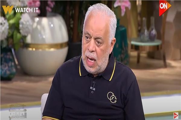 أشرف زكي عن عمل غير النقابيين: نرحّب بكل موهبة حقيقية