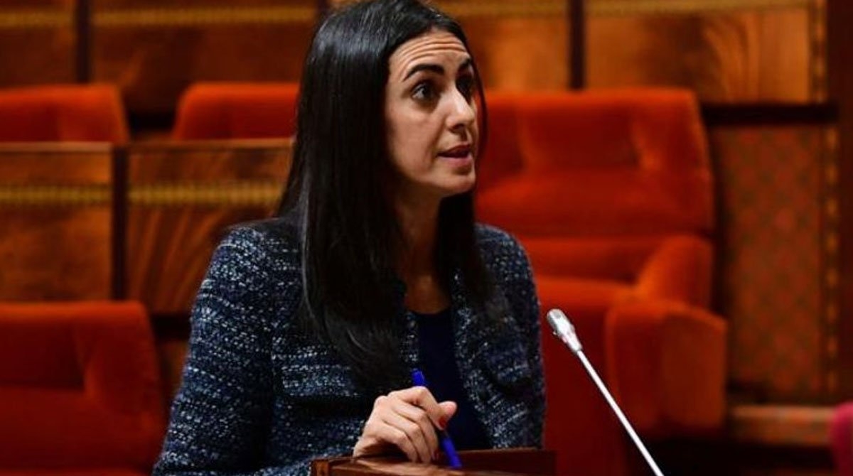 المعارضة البرلمانية تحذر من 'شركات وهمية لبيع الفواتير' ووزيرة المالية تهدد بالسجن