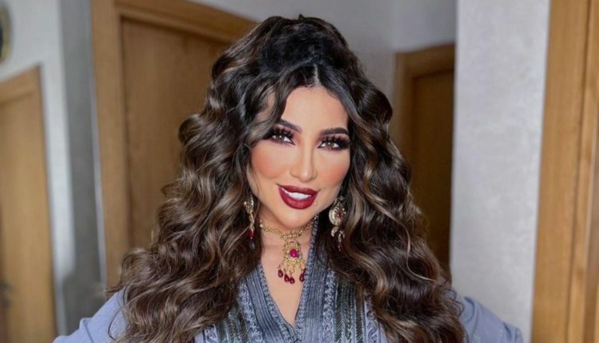 دنيا بطمة تفاجئ جمهورها وتشوقهم