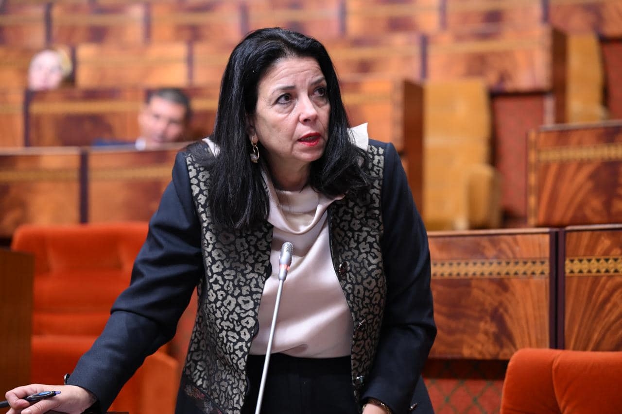 السغروشني تكشف قيمة الزيادات التي استفادت منها فئة التقنيين المشتركين بين الوزارات