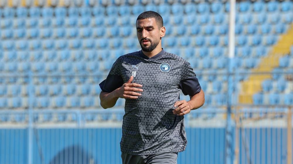 الكرتي يضع مقارنة بين موقفه مع بيراميدز وموقف الزاكي مع النيجر