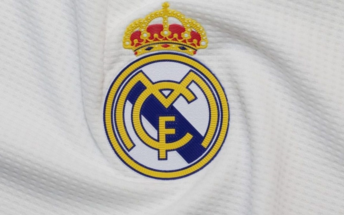 الاتحاد الإسباني يتحرك بسرعة لخطف موهبة ريال مدريد بعد لقاءه مع ممثل المغرب