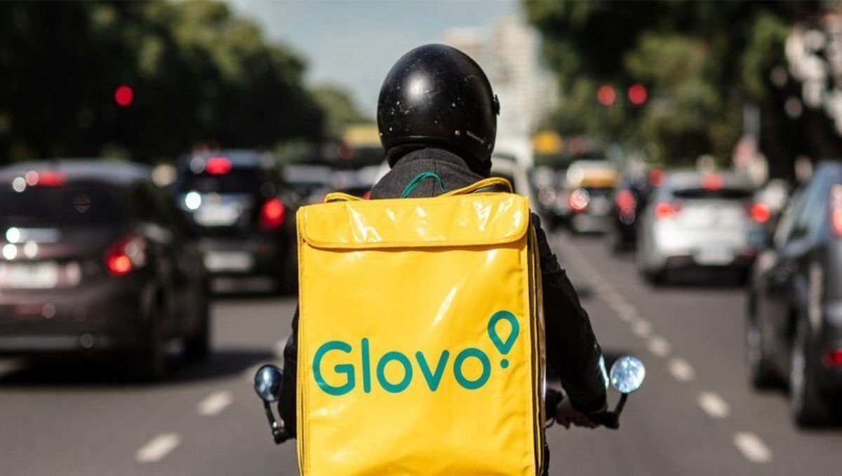 تطبيق Glovo يرد على اشاعة أمن البيانات المصرفية لزبنائه