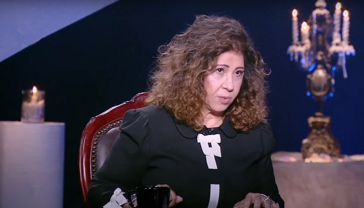ليلى عبد اللطيف تفجّر توقعات نارية: زلازل في المغرب واختفاء رئيس ولقاء سوري