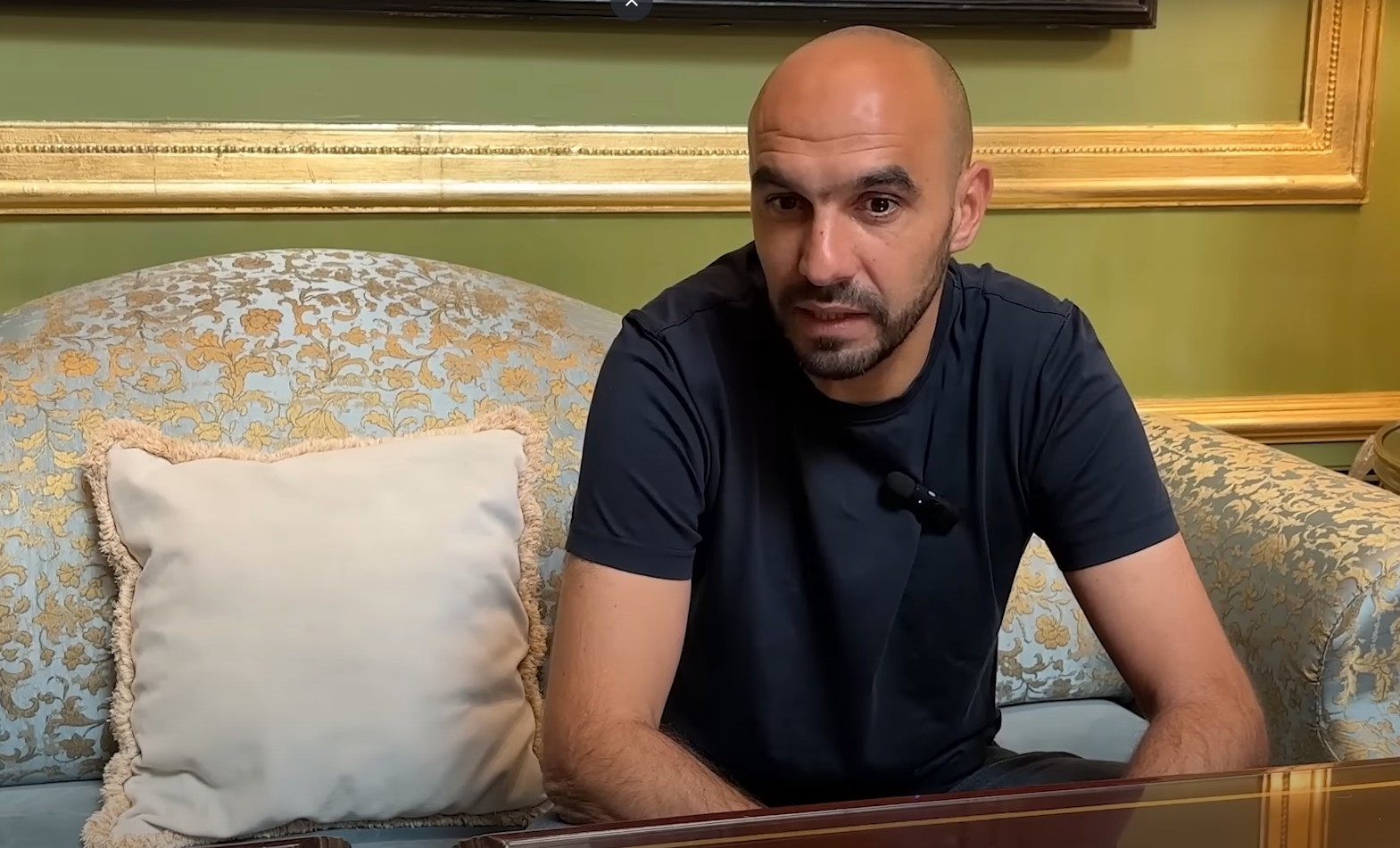 الركراكي يرد على الانتقادات بتصريحات قوية