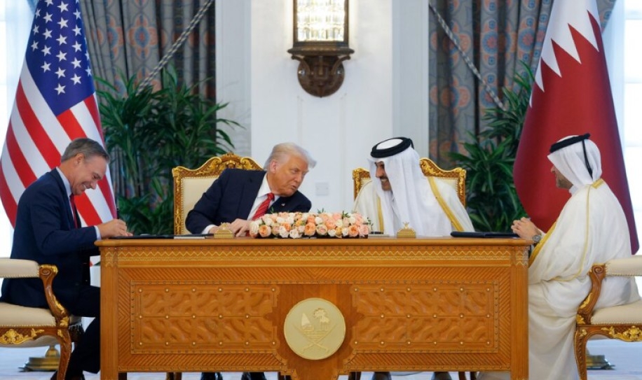 قطر توقع مع أمريكا أكبر صفقة في تاريخ الملاحة الجوية بقيمة 200 مليار دولار