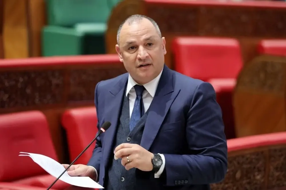 وزير التجارة يتدخل لكشف خروقات الجودة في سوق التجارة الإلكترونية