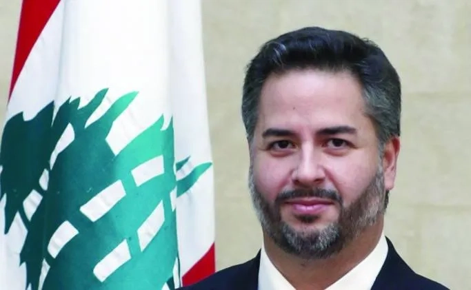 وزير الاقتصاد اللبناني السابق موقوف بـ«شبهات فساد»