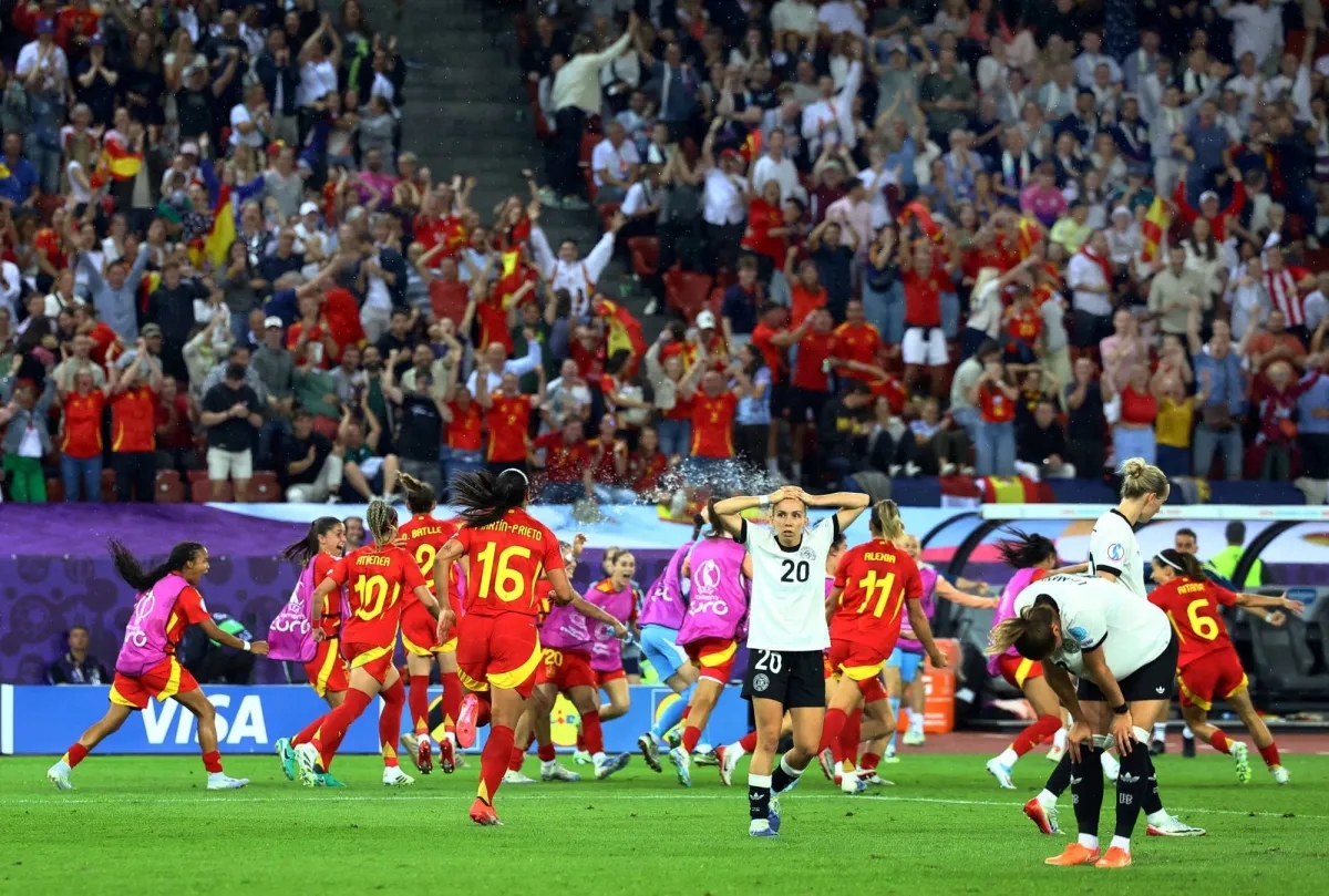 «يورو السيدات»: الإقبال يزداد قبل المباراة النهائية