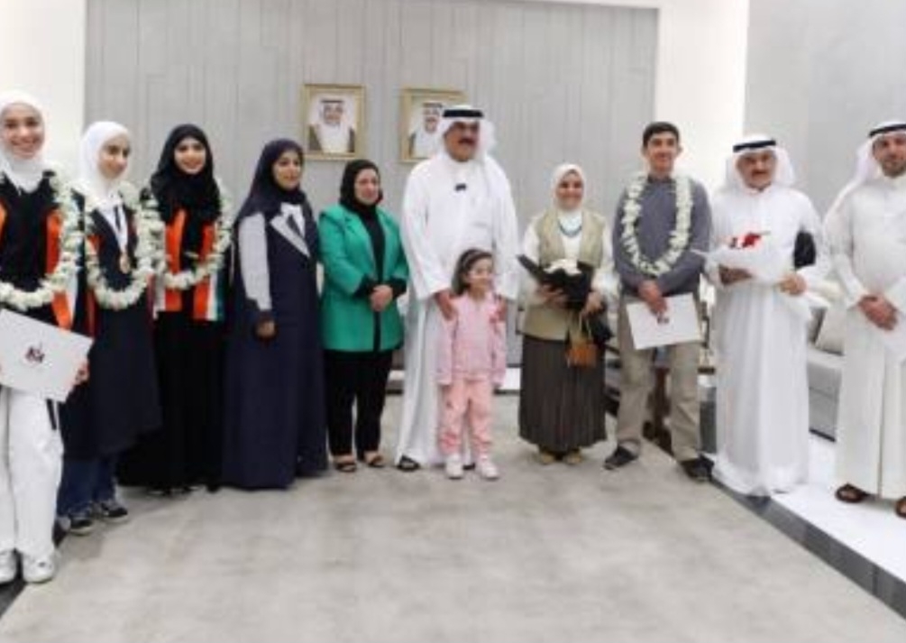 الطبطبائي يستقبل الطلبة الفائزين في أولمبياد الرياضيات العربي