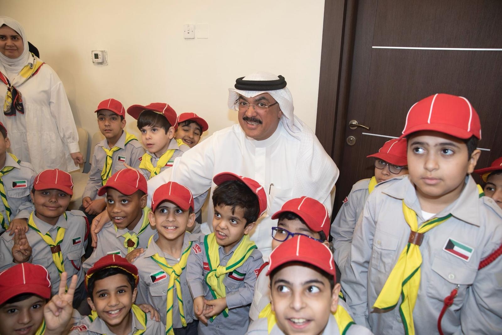 لفئة الطلبة للعام الجامعي 2024-2025: طب الأسنان كرمت الفائزين في مسابقة هاتون الكويت للأبحاث