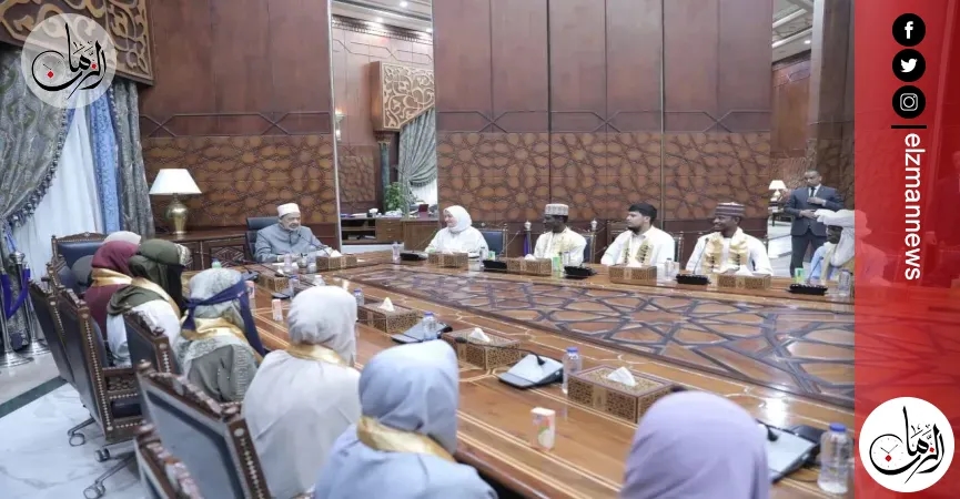 شيخ الأزهر لطلاب مدرسة الإمام الطيب: أنتم بمنزلة أحفادي وحفيداتي.. ومكتبي مفتوح لكم دائما