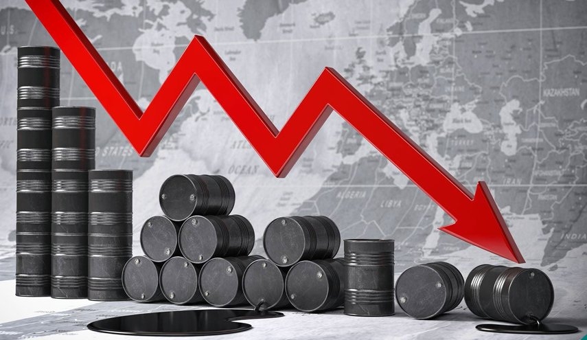 أسعار النفط اليوم تهبط لأدنى مستوى منذ 2021 بسبب الحرب التجارية بين أمريكا والصين