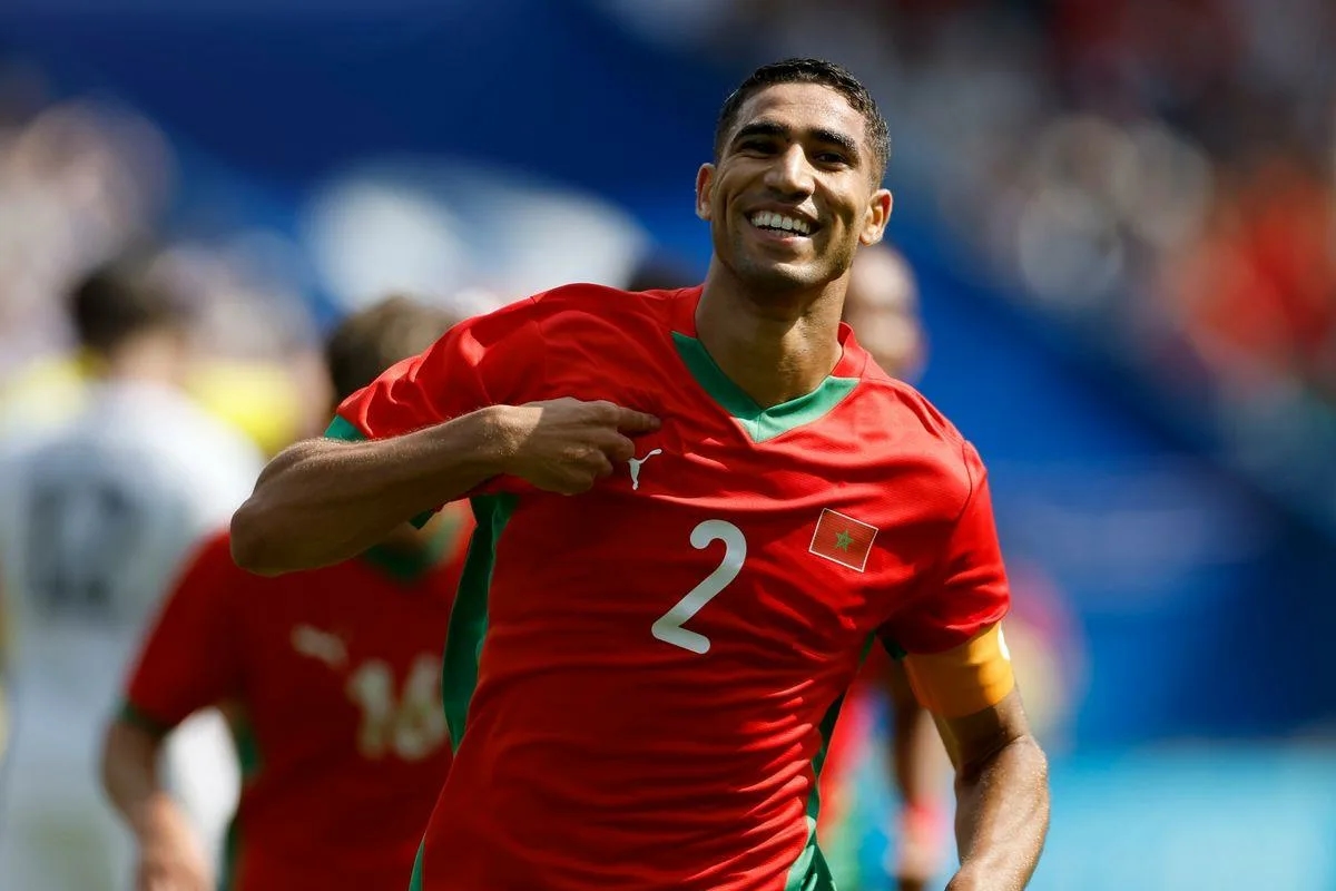 حكيمي يجدد فخره بحمل قميص المغرب ويضع كأس إفريقيا هدفًا رئيسيًا
