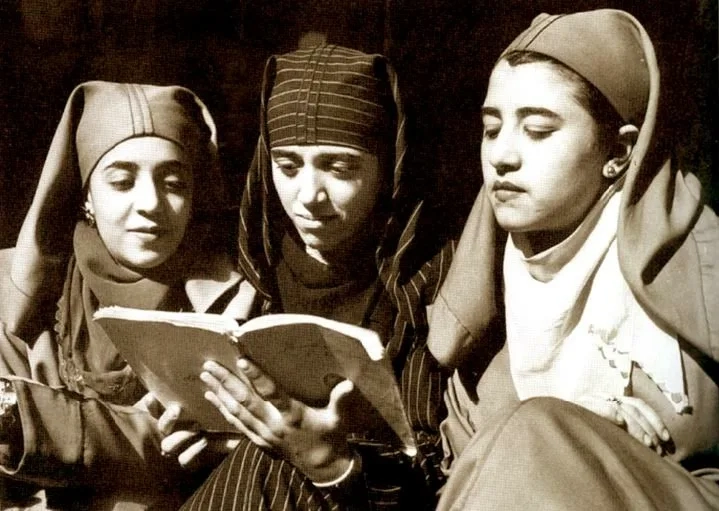 من الكفاح إلى القيادة: كيف رسخت المرأة المغربية مكانتها في المجتمع؟
