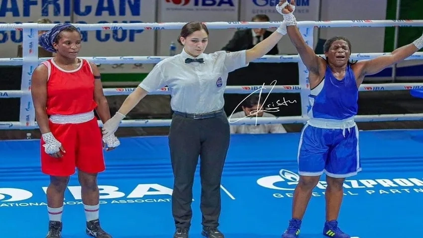 تألق مغربي في سماء صربيا: أميمة سملالي تتوج كأفضل حكمة في بطولة العالم للملاكمة النسوية