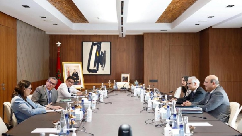 الأغلبية الحكومية تشيد بتماسكها وإنجازاتها: دعم متزايد للصحراء وتقدم في الدولة الاجتماعية