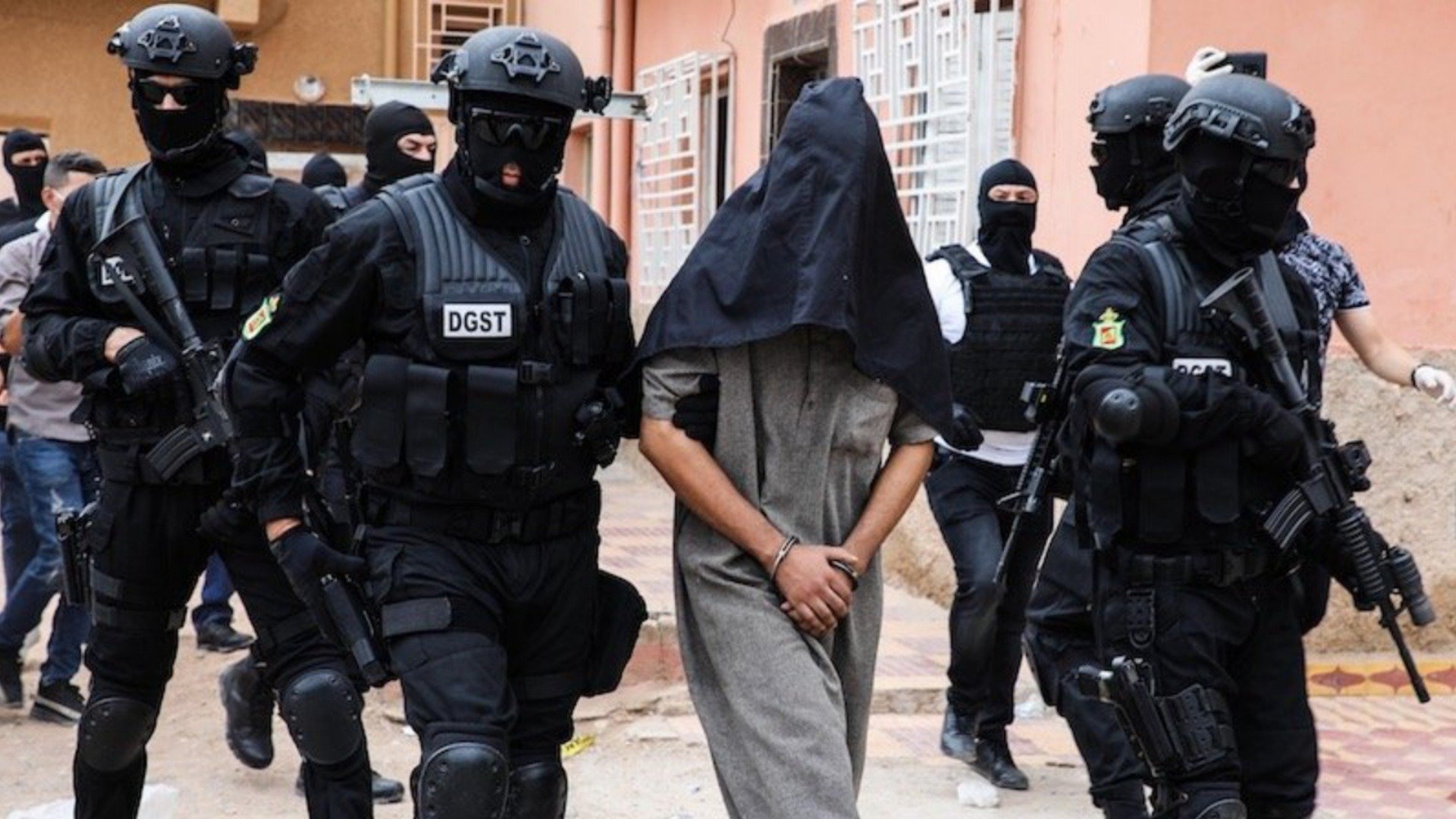 الأمن المغربي يوقف مشتبهين في أنشطة إرهابية بإقليمي اشتوكة آيت باها وأزيلال