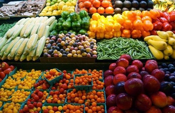 البطيخ بـ 8 جنيه.. أسعار الفاكهة اليوم بسوق العبور