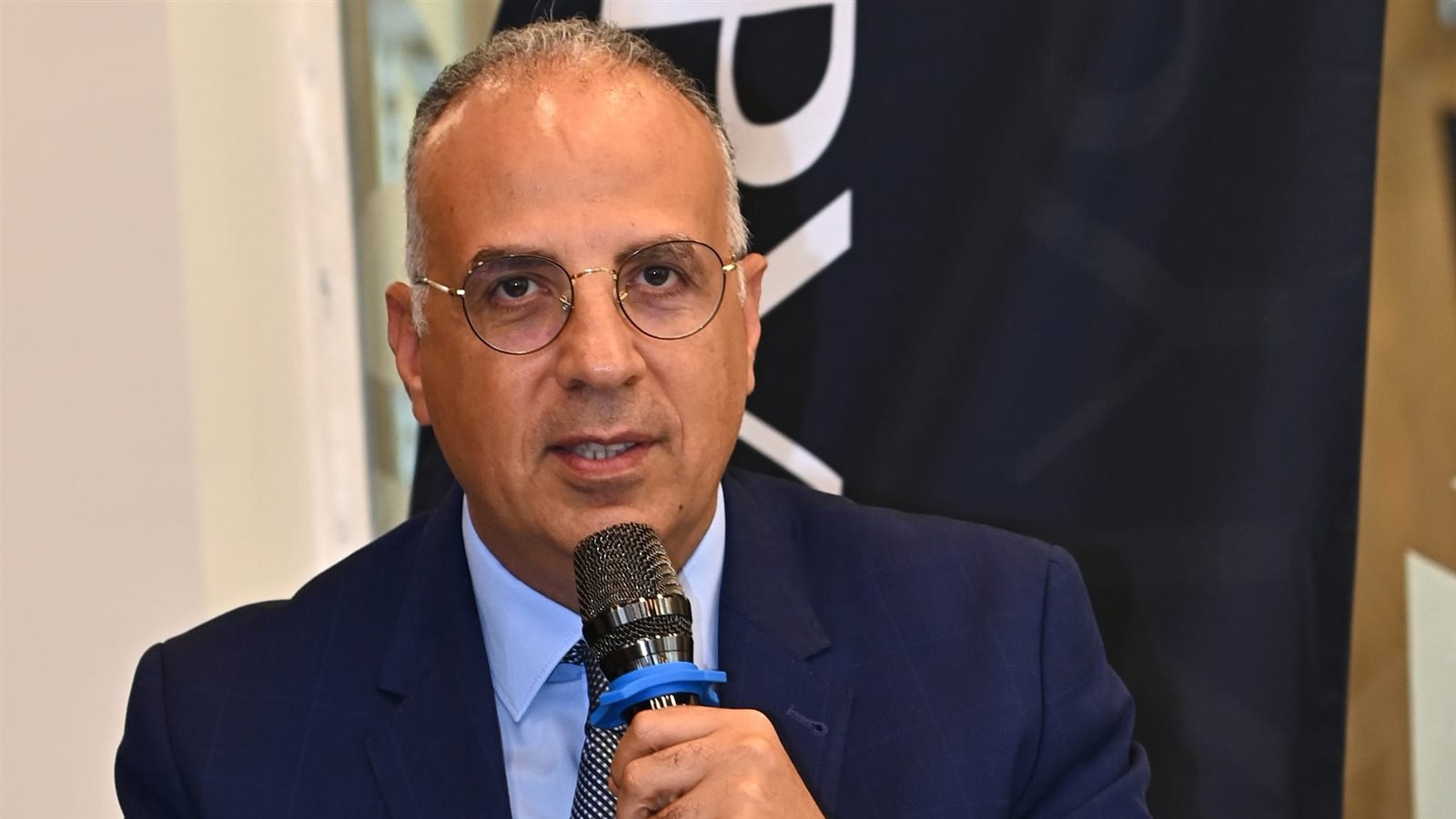 وزير الري يناقش مع محافظ القليوبية أعمال تطوير الكورنيش وحدائق القناطر الخيرية
