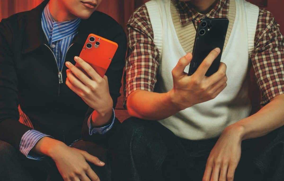 مراجعة شاملة لهاتف CMF Phone 2 Pro الجديد من نوثينج
