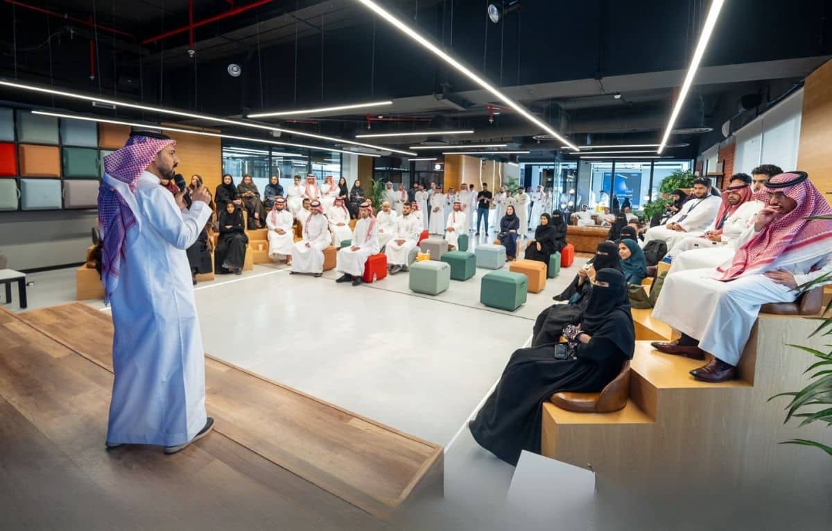 إطلاق حاضنة 'CODE AI' لدعم نمو الشركات السعودية الناشئة في الذكاء الاصطناعي