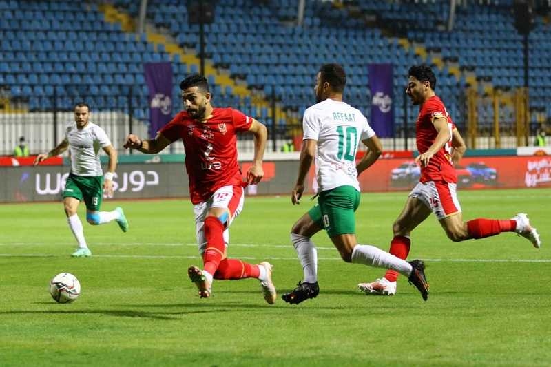 الأهلي يواجه المصري في قمة جماهيرية ببرج العرب