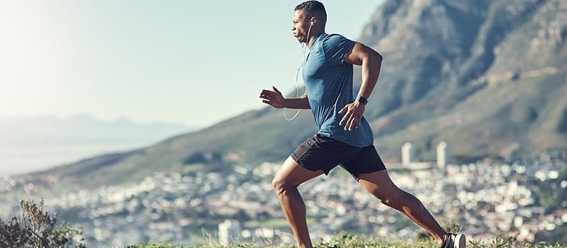 متى وكيف تمارس الرياضة عندما تكون مريضاً؟.. طبيب رياضي يجيب