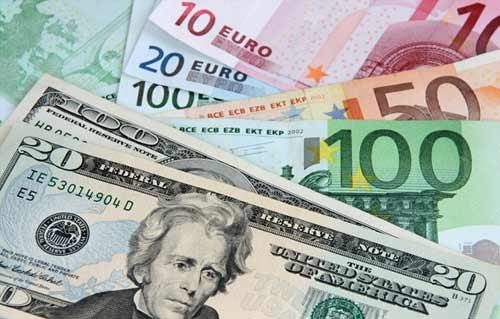 أسعار العملات العالمية.. ارتفاع الدولار وهبوط اليورو والإسترليني