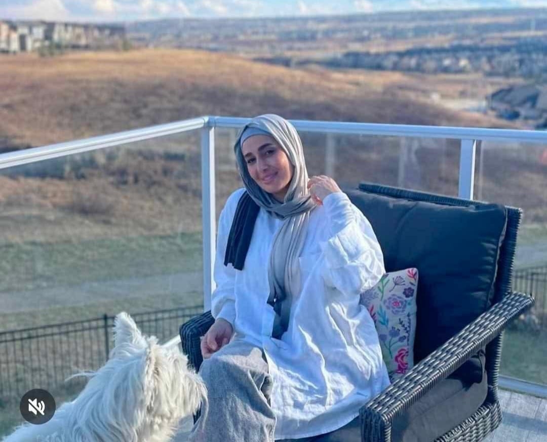 حلا شيحه بالحجاب أمام قوس قزح في أحدث ظهور لها
