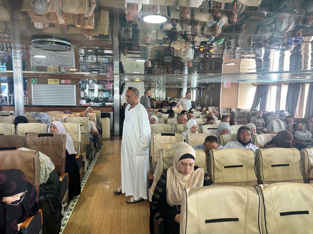 الفوج الثاني من حجاج بيت الله الحرام يغادر ميناء نويبع إلى الأراضي المقدسة