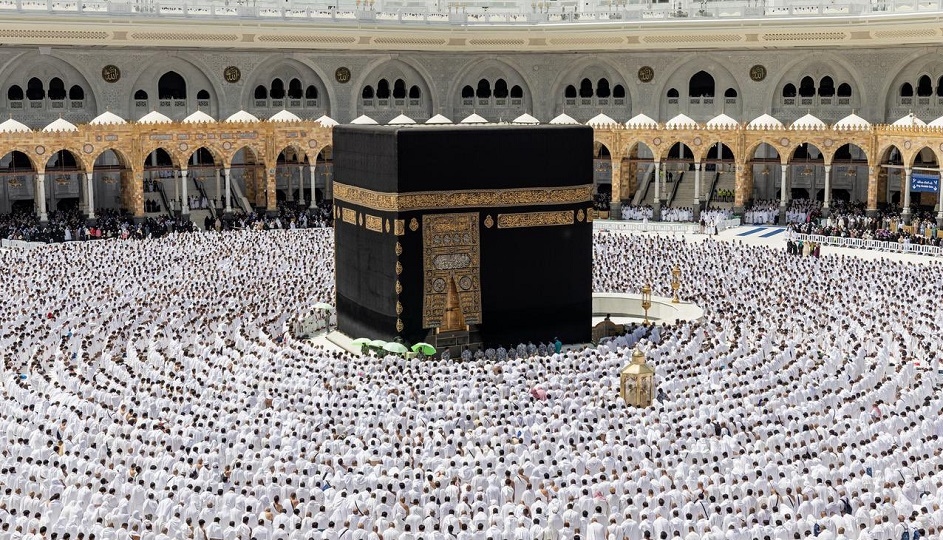 كيف تحمى نفسك من الحر الشديد أثناء العمرة؟