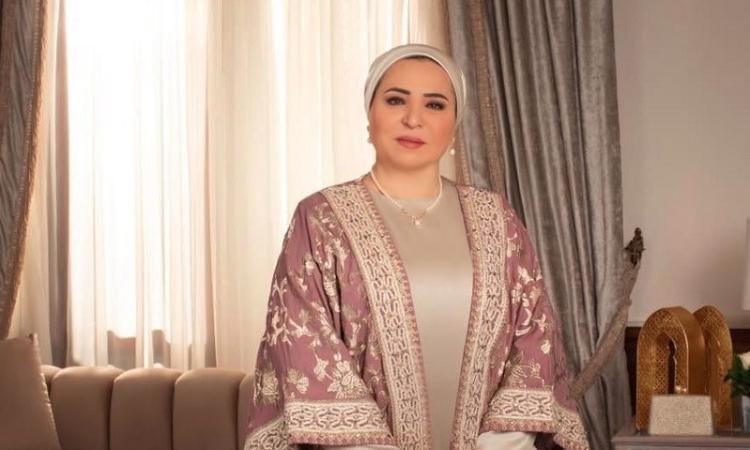 السيدة انتصار السيسي: تواصلت هاتفيا مع أسرة البطل خالد محمد شوقي