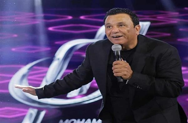 محمد فؤاد يتألق في حفله الأخير بالمسرح الروماني بالساحل الشمالي