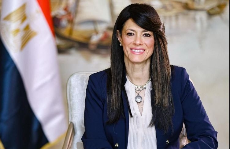 المشاط: الانتهاء من تطوير 380 مركز تكنولوجي بالمحليات