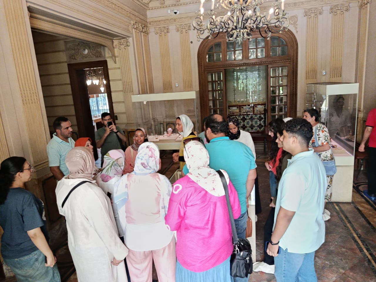 انطلاق مبادرة 'هويتنا إسكندراني' بجولة سياحية لمتحف المجوهرات الملكية بالإسكندرية