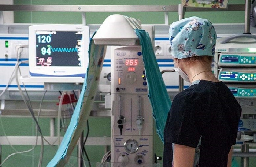 امرأة تستيقظ من غيبوبتها قبل أن تفقد أعضاءها بدقائق