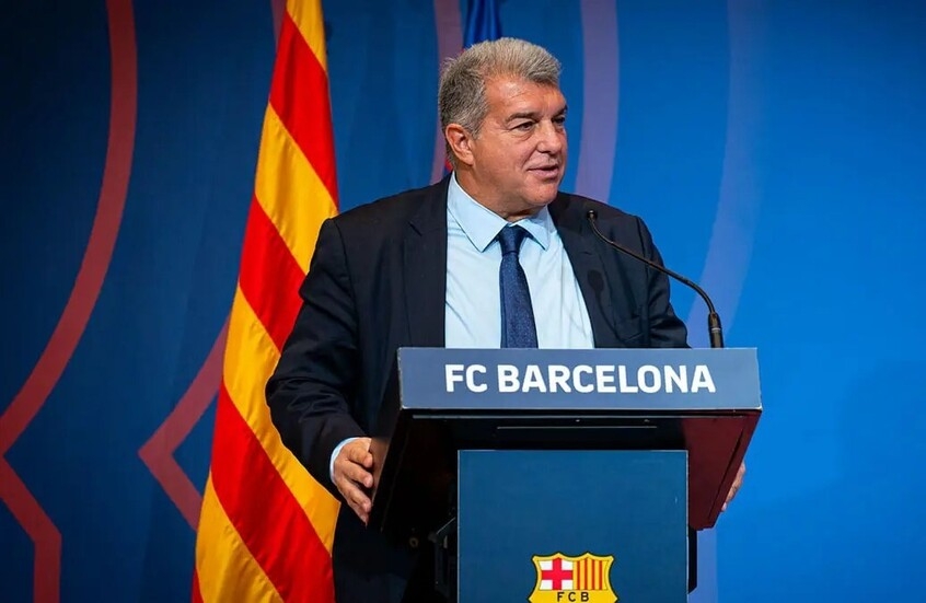 "احتفال صاخب بسيارته".. رد فعل رئيس نادي برشلونة بفوز "البارسا" على بروسيا دورتموند
