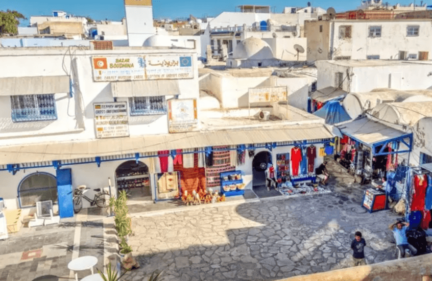 تونس.. زيادة في عدد السياح وعائدات القطاع حتى شهر أبريل