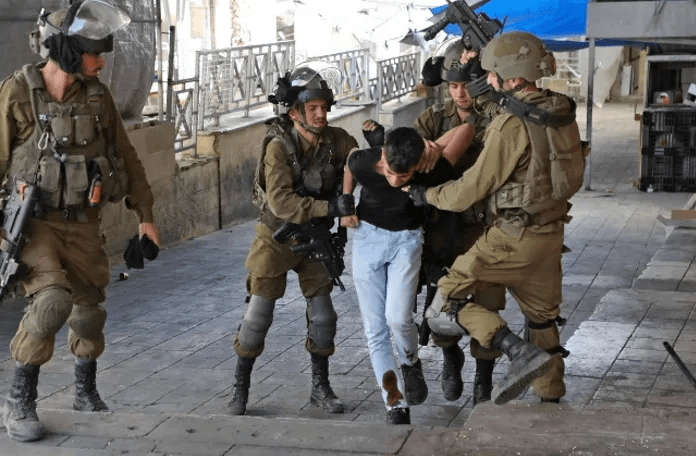 1693 اعتداء نفذها جيش الاحتلال ومستوطنوه الشهر الماضي بحق الفلسطينيين