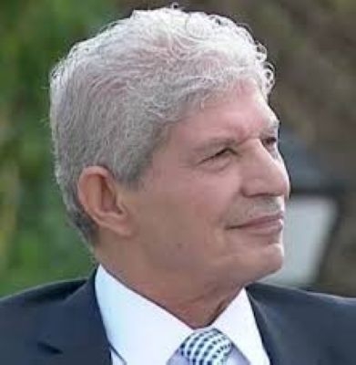 محمد يونس العبادي : العهد الميمون
