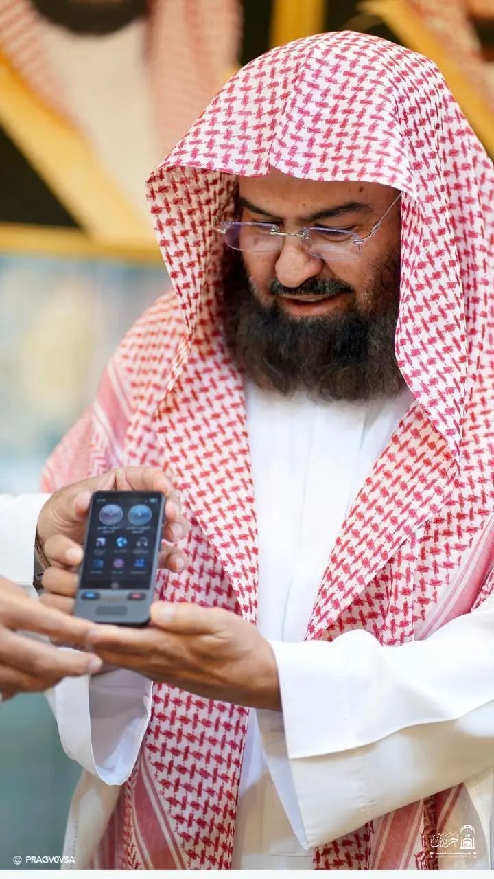 الرئاسة تثري تجرية ضيوف الرحمن وتطلق برنامج "بلغاتهم" بأجهزة الترجمة الابتكارية الذكية ..