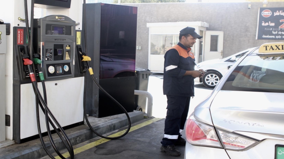 انخفاض أسعار البنزين وارتفاع الديزل والكاز عالميا
