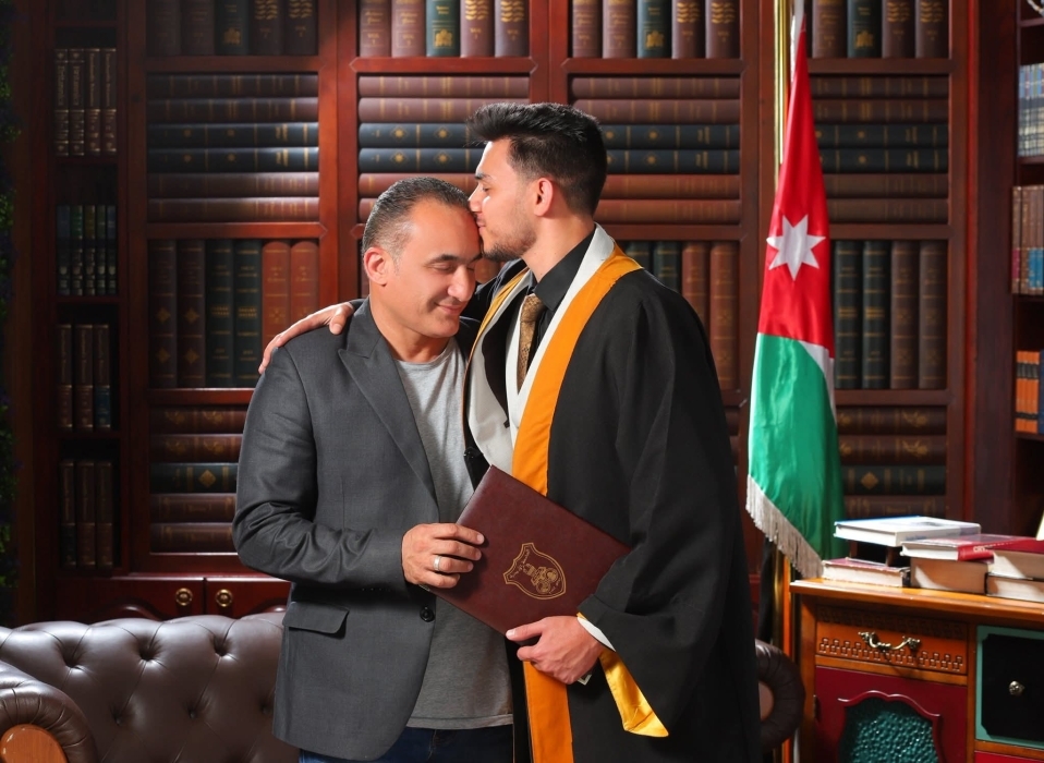 اسيد ضافي العبداللات .. مبارك التخرج