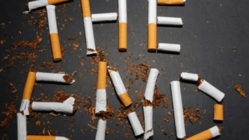 "نكهات الموت".. الصحة العالمية تحذر من طرق الترويج للسجائر