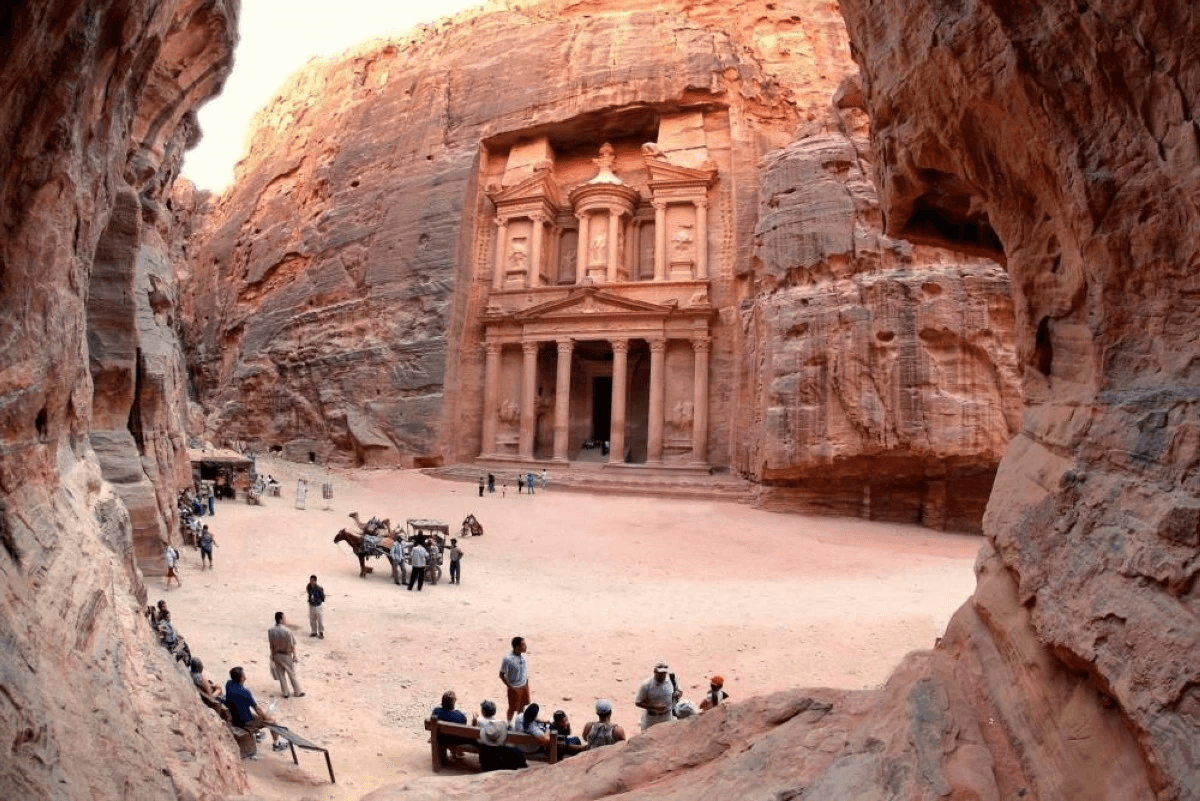 جمعية الصرافين الاردنيين : استمرار الصراع بالمنطقة يهدد الموسم السياحي