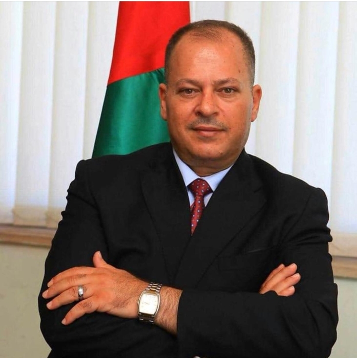المستشار الدكتور رضوان ابو دامس يكتب : ليس بغريب أن يحظى جلالته بهذا الترحيب :