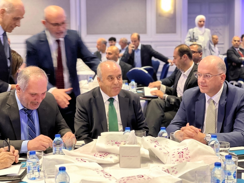 محافظة: الأردن من أوائل دول العالم التي تُدرس مباحث المهارات الرقمية والثقافة المالية في مدارسها