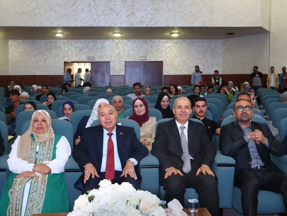 أنشطة متنوعة في عدد من الجامعات لتعزيز التعليم والبحث العلمي