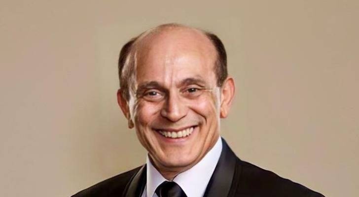 وعكة صحية مفاجئة تدخل الفنان محمد صبحي المستشفى.. ونقيب الممثلين يكشف السبب